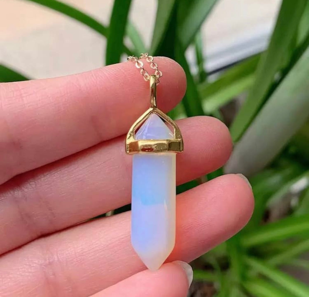 Natural Crystal Necklace in Gold - Opal